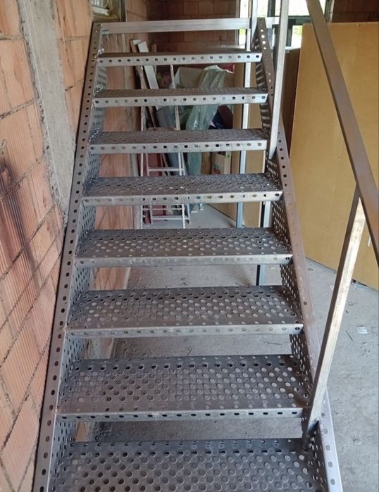 Confectionam scari zincate