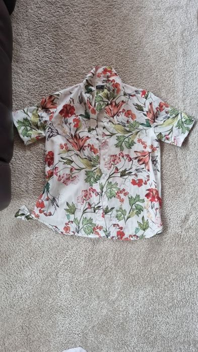 Дамска рокля на Sweet lady, S/M.Роклята е финно плетиво.