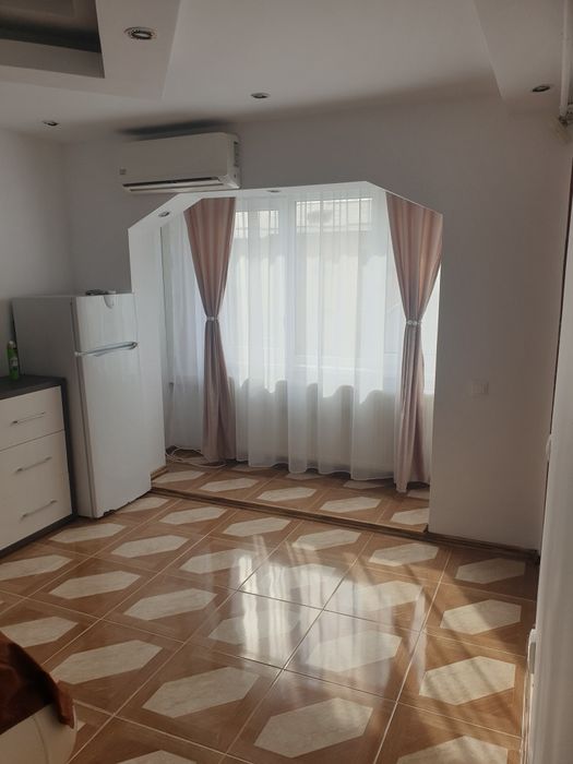 Dau în chirie garsoniera mobilata și utilata