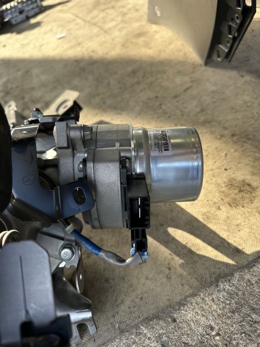 Електрически кормилен прът/кормилна колона за Мазда 3 след 2013г!