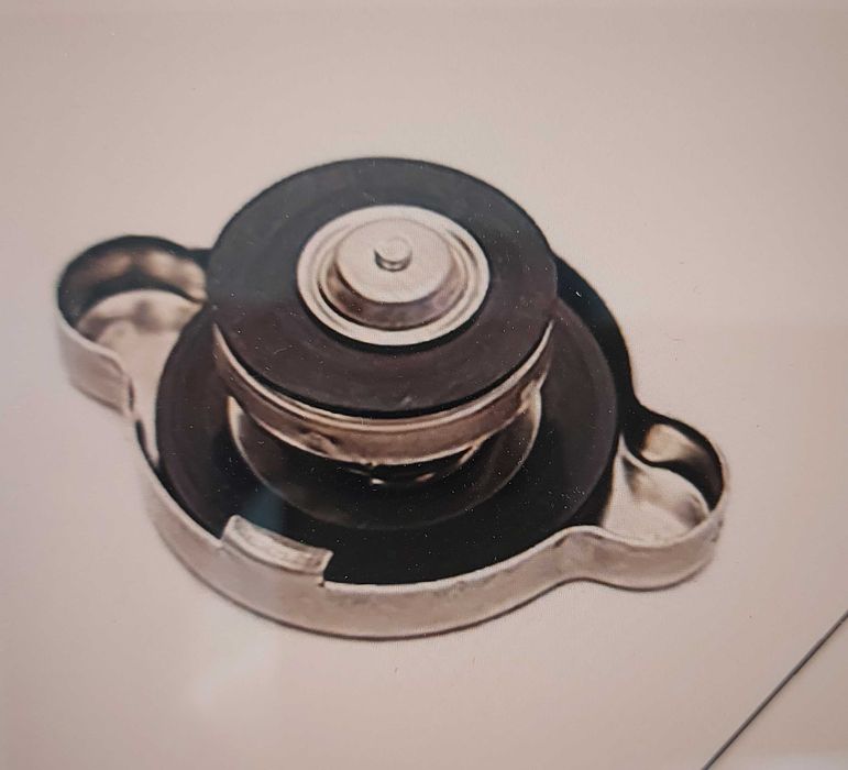 Крышка радиатора авто