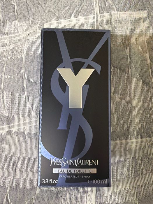 Парфюм YvesSaintLaurent
