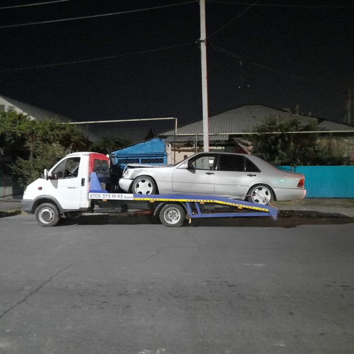 Услуги эвакуатора 24/7