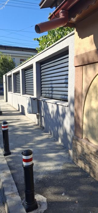 Porti și panouri gard