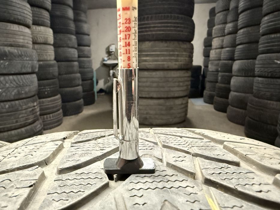 Dunlop 265/45/20
