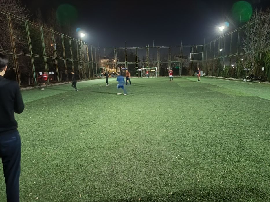 Fudbolniy polya arenda