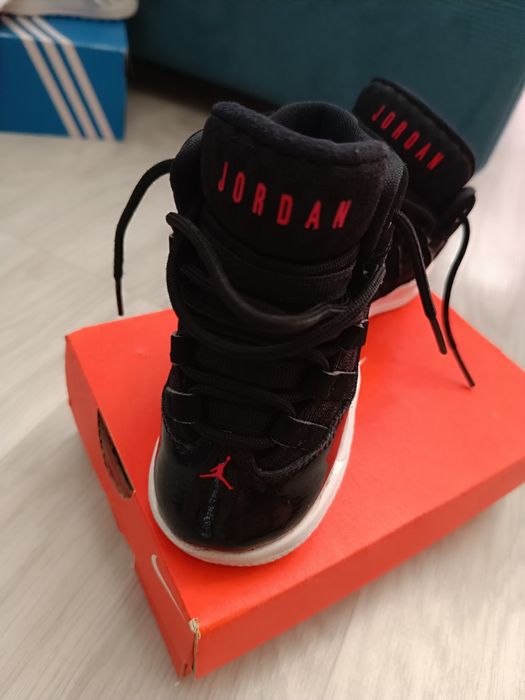 Кецове Nike Jordan 22номер