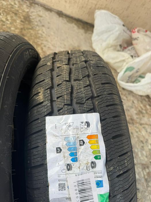 Шина зимний R 16