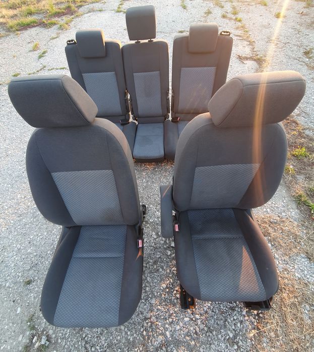 Салон / Седалки Ford C-Max