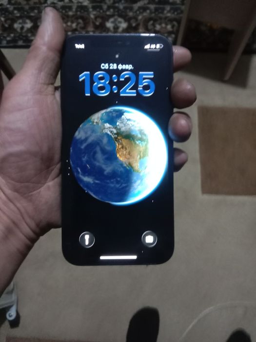 iPhone 12 pro продам в хорошем состояний