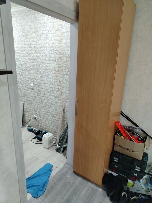 Продам шкаф вместительный