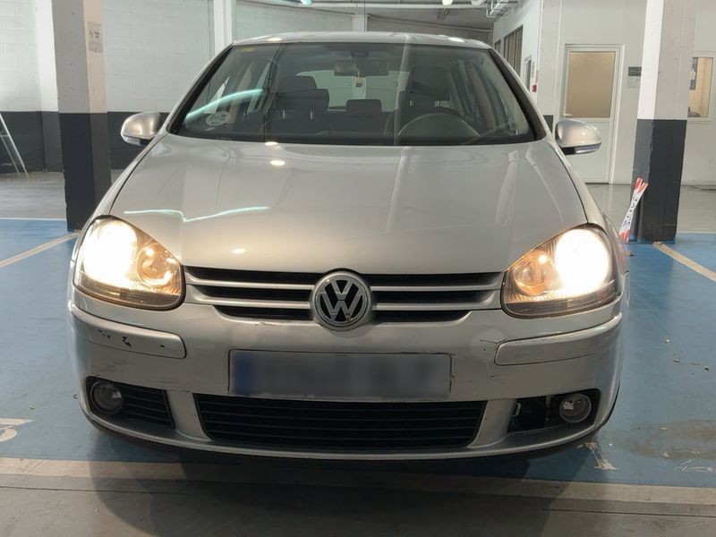 Volkswagen Golf V 1.9 TDI Highline 2009