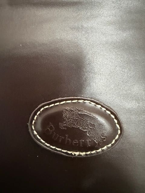 Дамска чанта-сейф BURBERRYS със заключване за лаптоп и документи