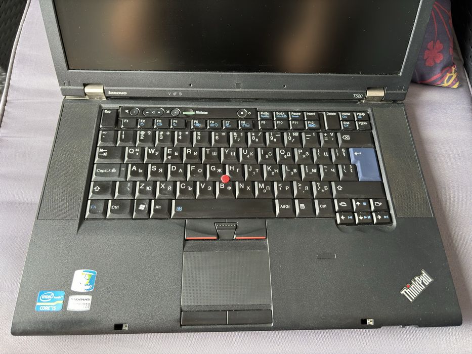 Lenovo Thinkpad T520 i5 2.5 GHz, 300 GB SSD