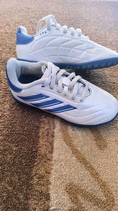 Футболни обувки Adidas copa pure 30 номер