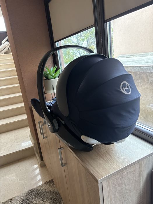 Столче за кола Cybex platinum Cloud Q