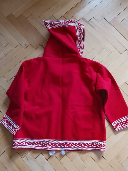 Дамско вълнено етно-худи