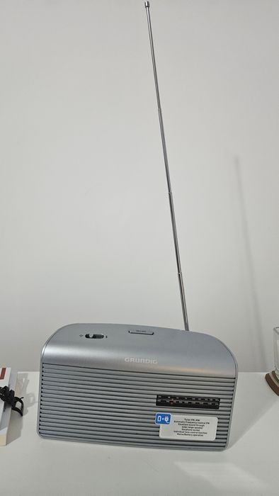 Radio portabil Grundig