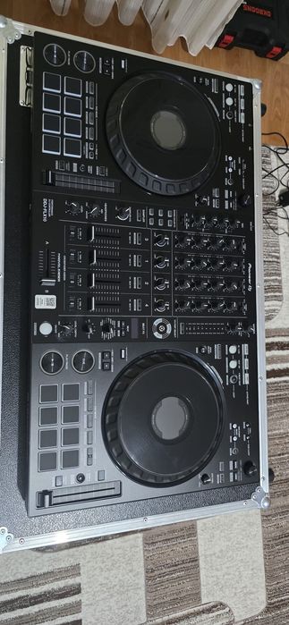 Consola Pioneer flx 10 + casee