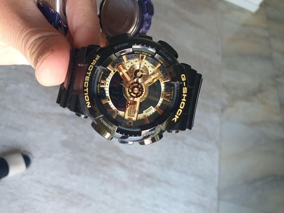 Casio G Shock Negru și Mov