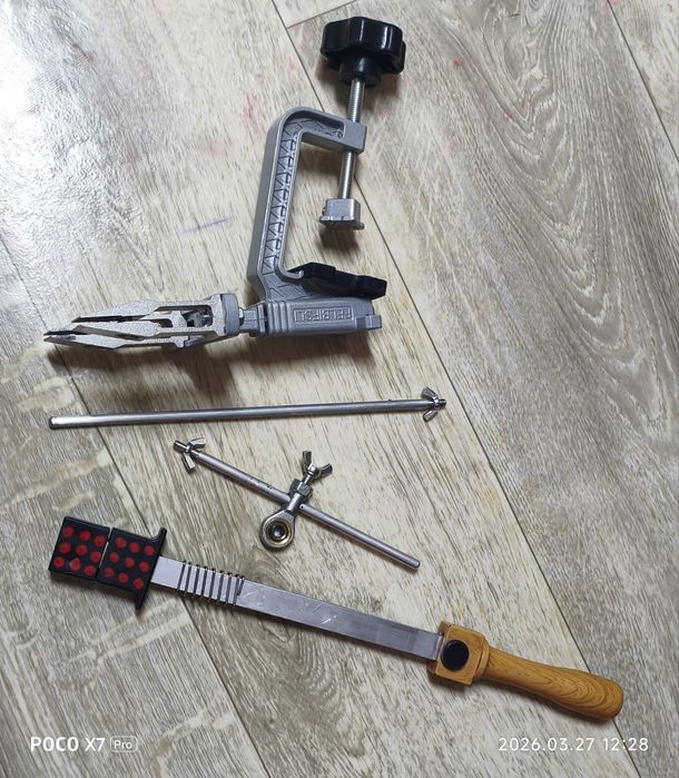 Точилка для ножей