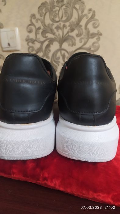 Кросовки Alexandr MQUEEN