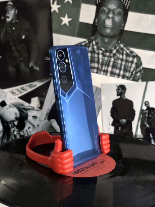 Смартфоны от 20000