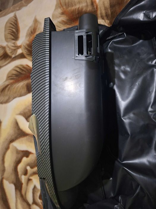 Лодка за захранка Flytec V080