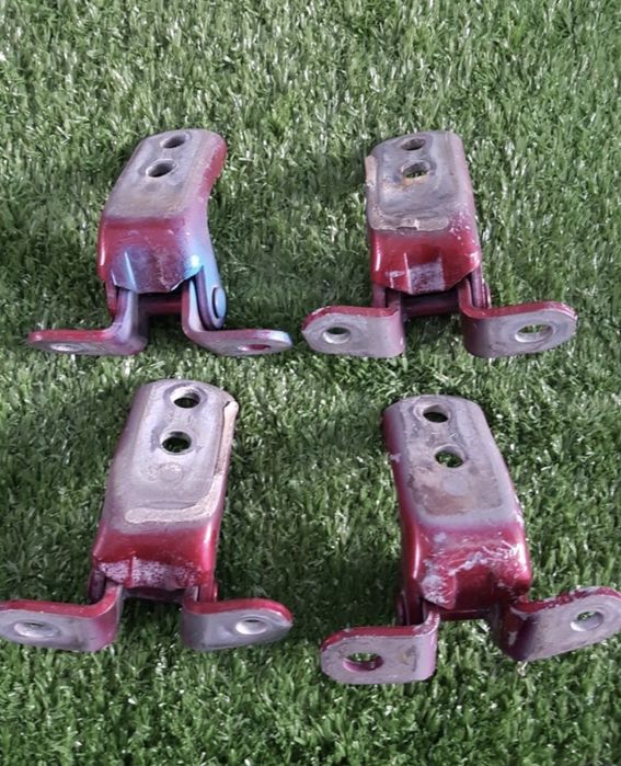 Петля капота и дверей Тойота Хайландер Toyota Highlander 1