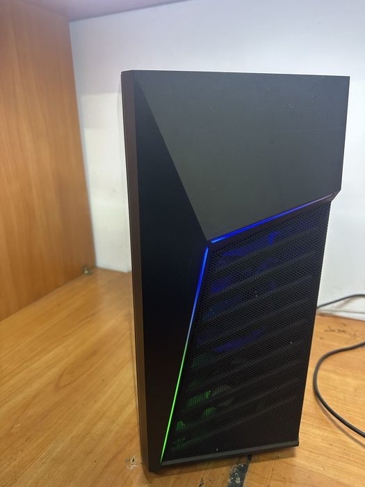 Продам игровой системник блок