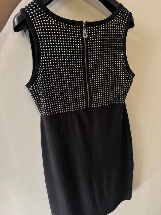 Луксозна VIP Рокличка Пролетна сребристи капсички мн.красив гръб ципче