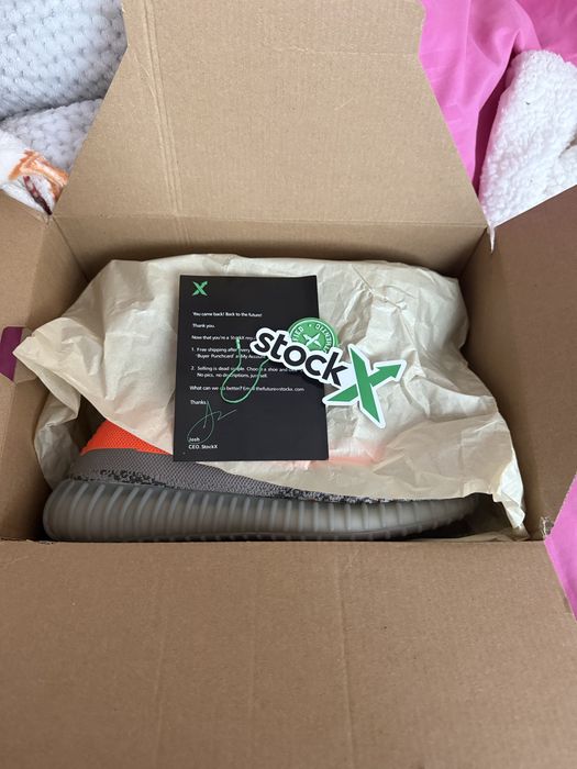 Yeezy Boost 350v2 Beluga,nepurtati,sunt noi,stare perfecta,marime 44