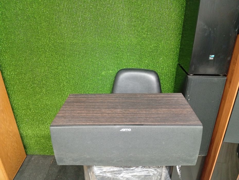 Център Jamo s-60