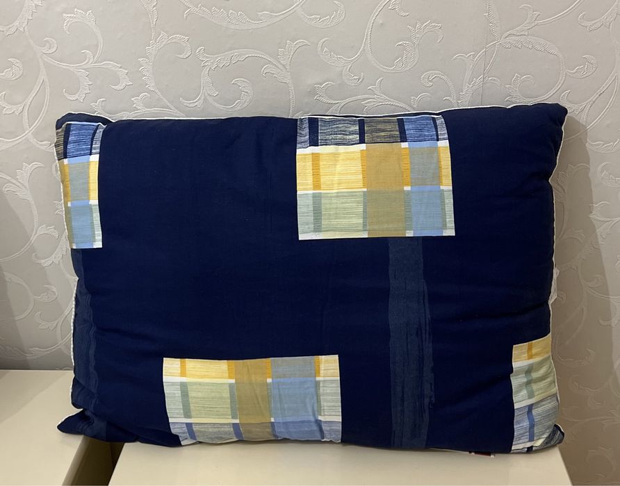 Новый комлект одеяло и подушка