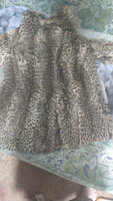 Отдам даром полушубок леопард дублёнка