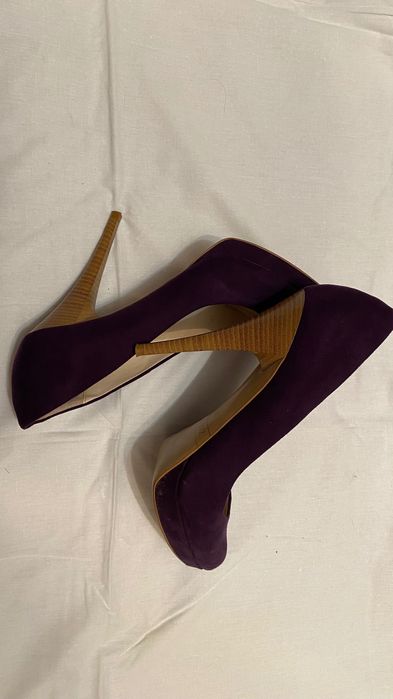 Pantofi Zara piele intoarsa 39