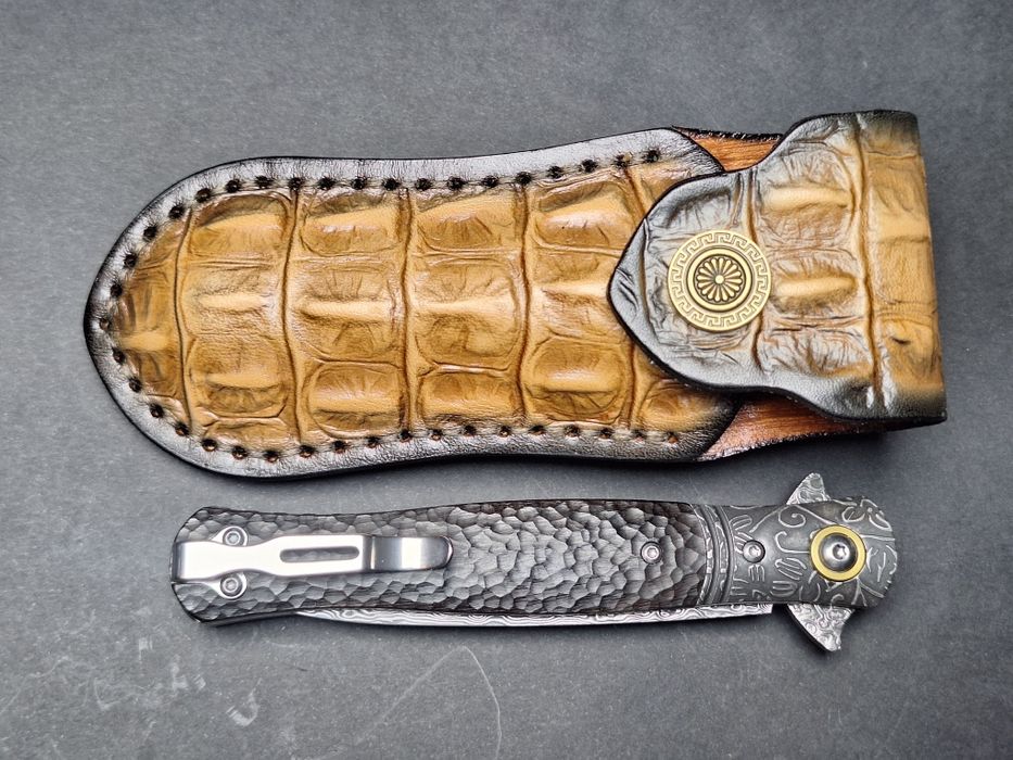 Сгъваем нож от дамаска стомана VG-10 с кожен калъф