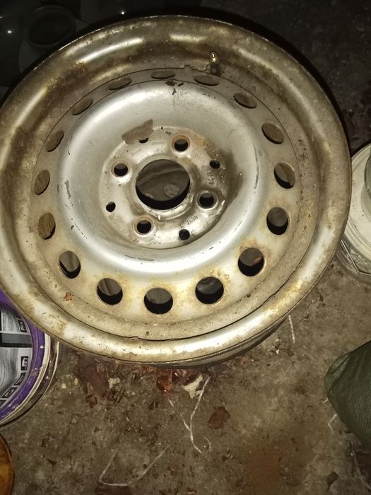 Продам фары и диски железки