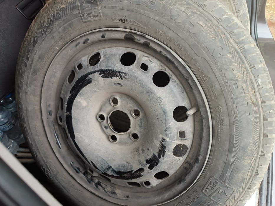 Гуми с Джанти  195/65/15