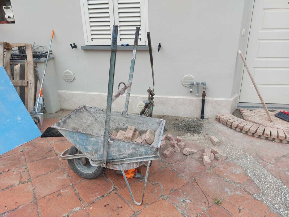 Betoniera silentiata si roaba pentru scripete