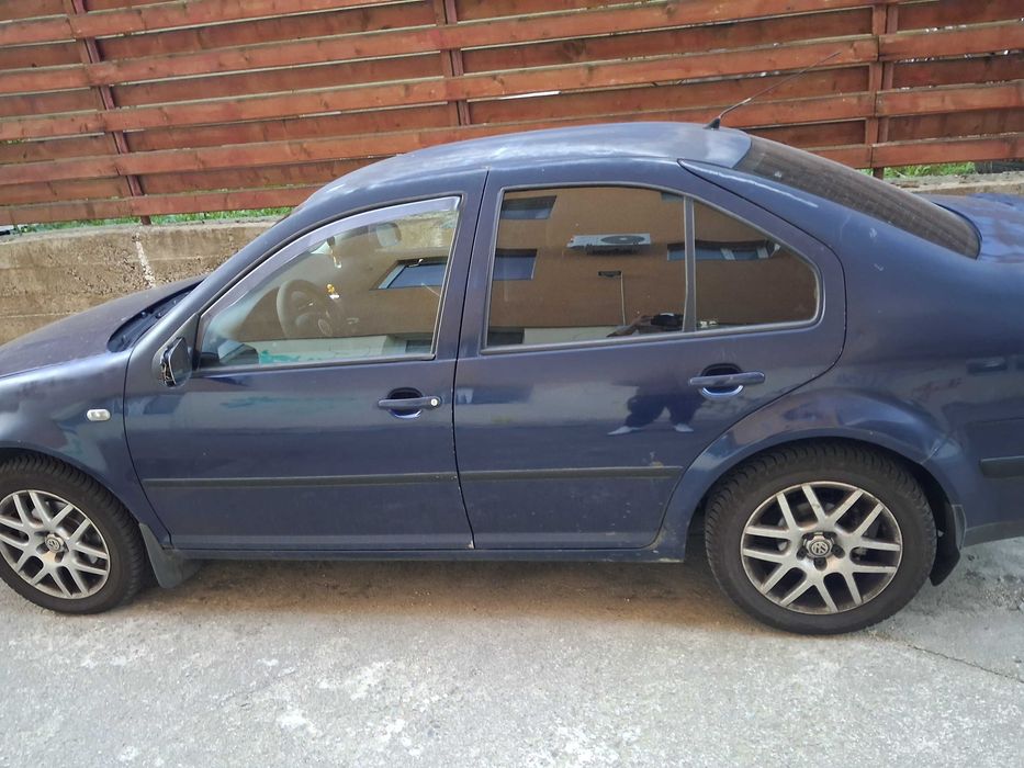 Automobil de vânzare