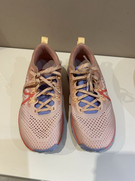 Дамски маратонки Nike