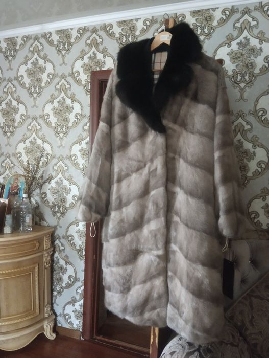 Продам шубы норковые новые