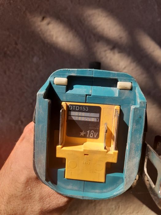 Vand / Schimb Makita DTD153