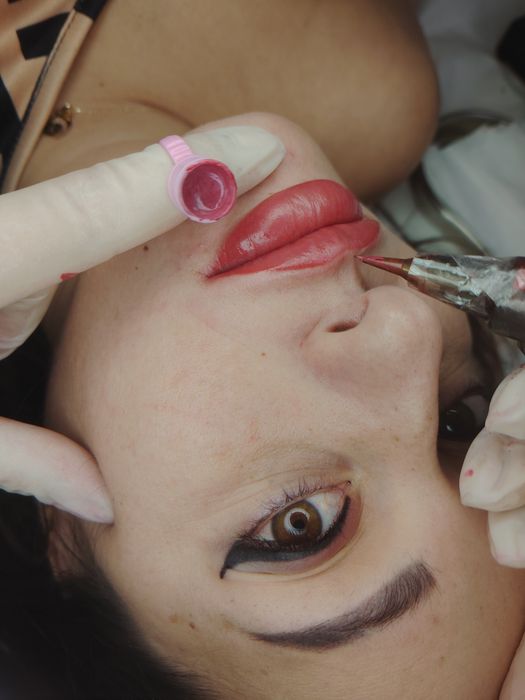 400 RON ședința de micropigmentare