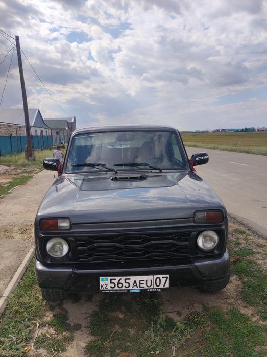 Машина сатылады нива