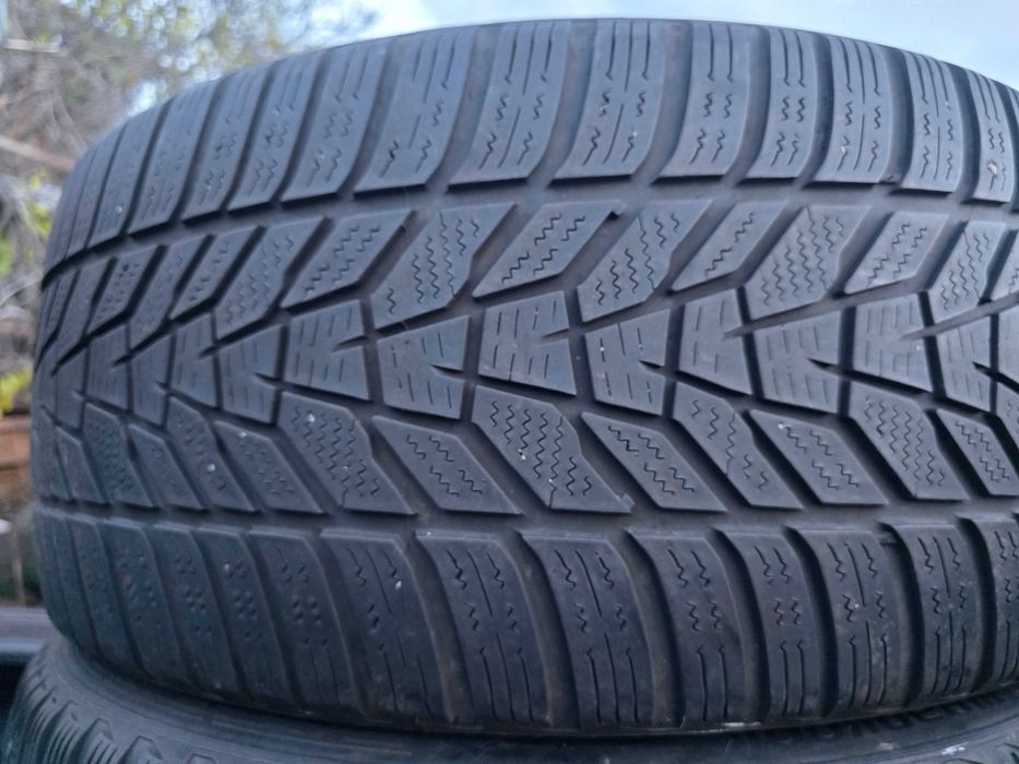 2бр Зимни гуми 245 40 19 - Hankook