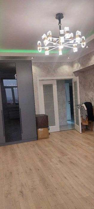 Продается 3-х комнатная квартира на Паркентском ID:FRP020