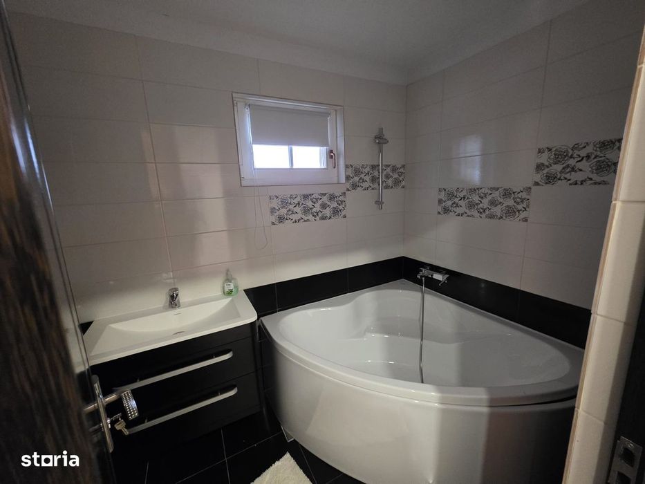 Casa noua Cerghid, teren 420 mp , gard facut, utilata si mobilata