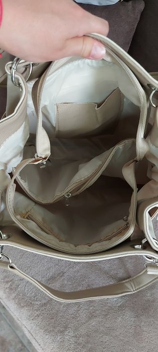 Дамски чанти различни цветове